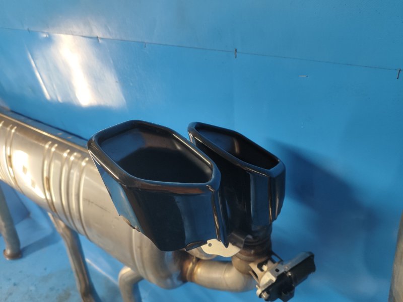 Muffler BMW XM (G09) 23- 2023