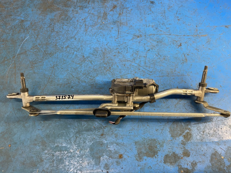 Windscreen wiper trapezoid LAND ROVER EVOQUE 19- 2020