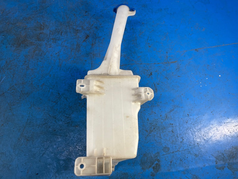 Washer reservoir SSANGYONG TIVOLI 15-19 2016