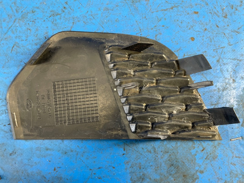 Front bumper grille LAND ROVER DISCOVERY Sport 15-19 2016 Left