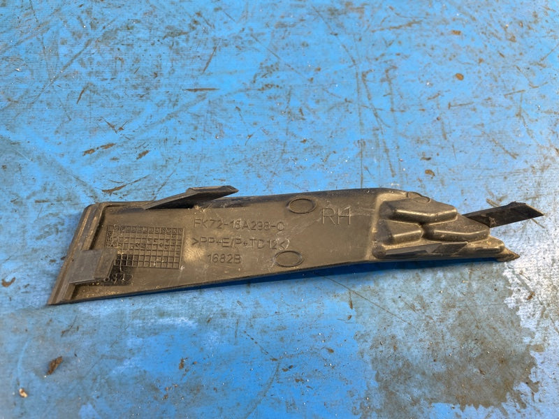 Front bumper grille LAND ROVER DISCOVERY Sport 15-19 2016 Right