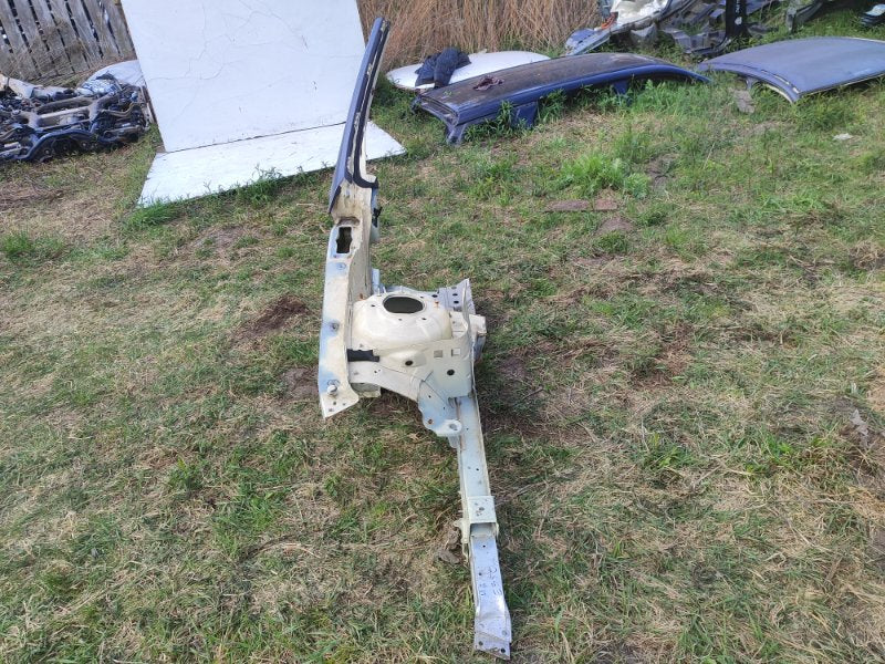 Front quarter of the body MERCEDES E-CLASS W212 09-16 2009-2016 Right