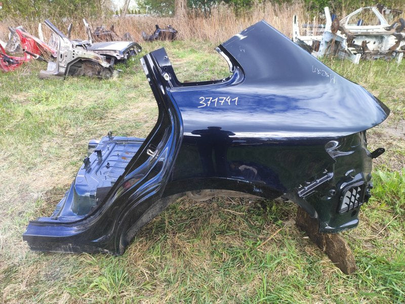 Rear quarter of the body PORSCHE MACAN 18-22 2022 Left