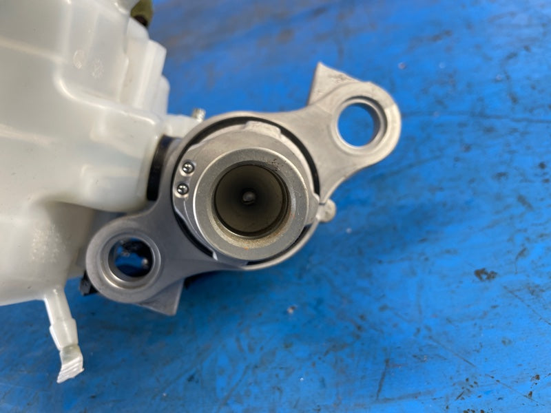 Brake master cylinder PORSCHE MACAN 18-22 2022