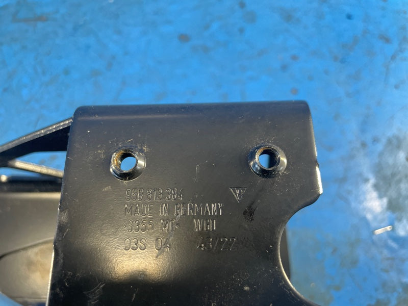 bracket PORSCHE MACAN 18-22 2022