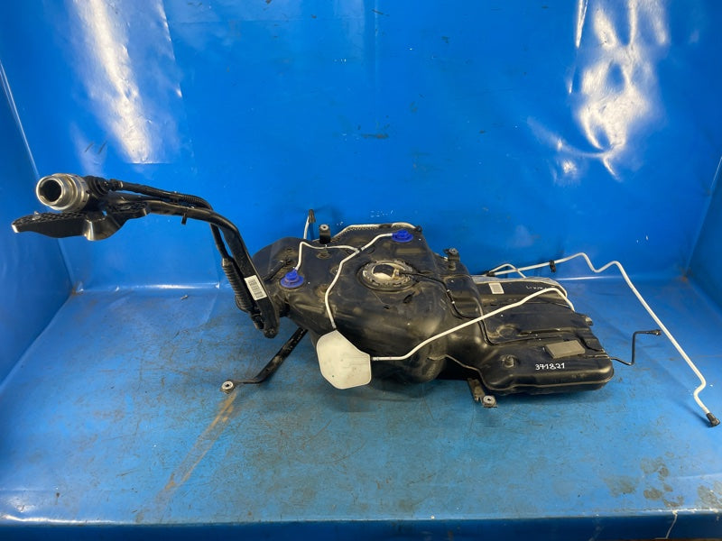 Fuel tank PORSCHE MACAN 18-22 2022