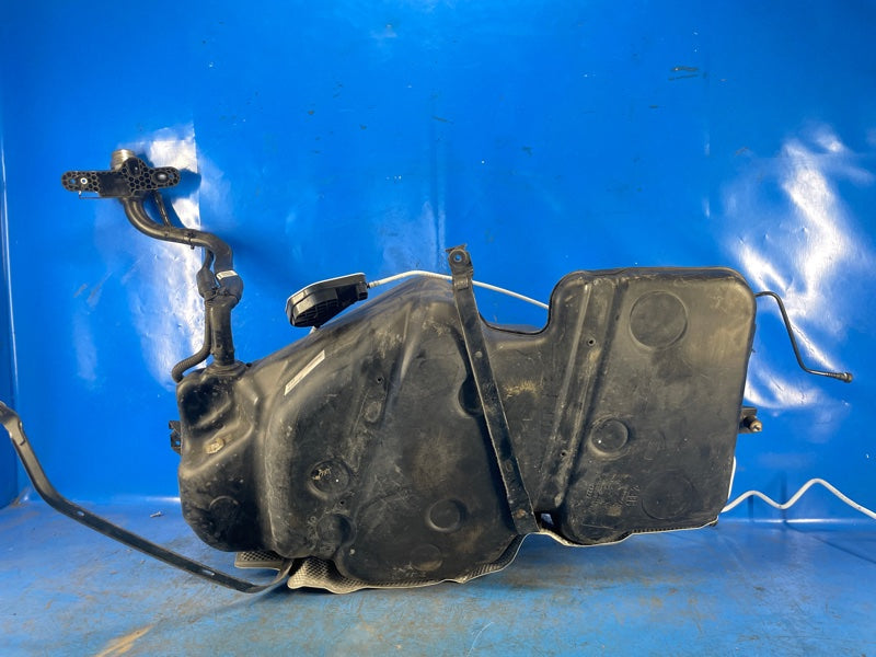 Fuel tank PORSCHE MACAN 18-22 2022