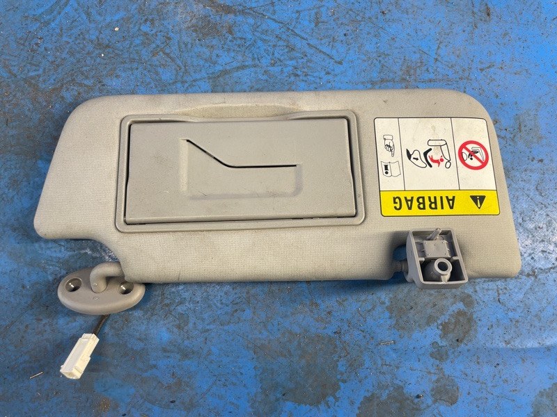 Sun visor SSANGYONG TIVOLI 15-19 2016 Front Right