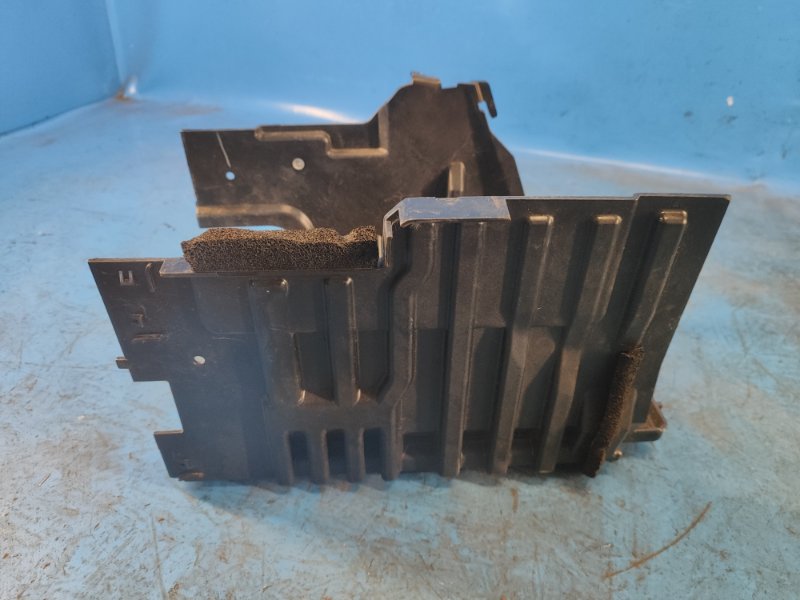 Battery shelf LAND ROVER EVOQUE 19- 2020