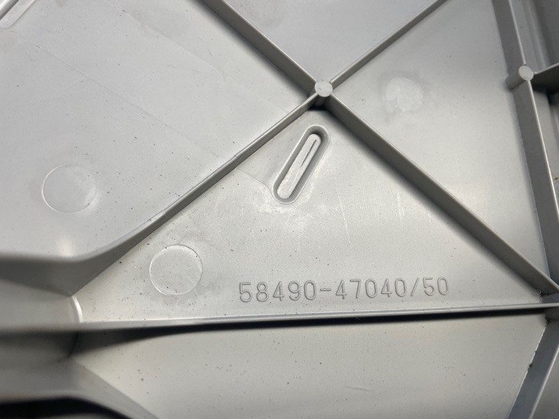 Trunk trim TOYOTA PRIUS - 30 09-17 2009-2017 Rear Right