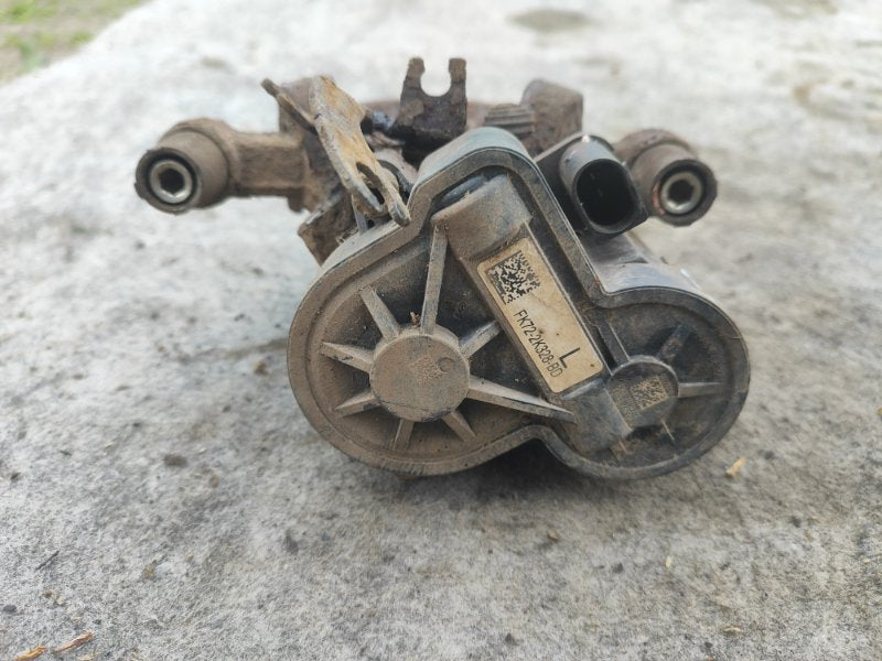 Brake caliper LAND ROVER DISCOVERY Sport 15-19 2016 Rear Left
