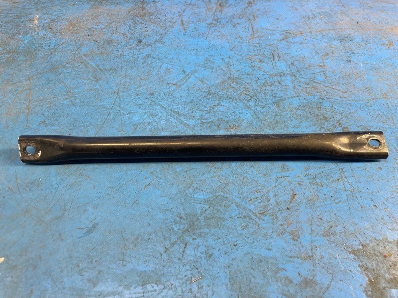 Body strut BMW 6 SERIES (F13) 12-18 2013