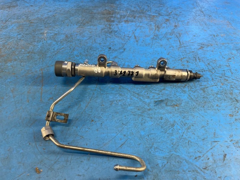 Fuel rail LAND ROVER DISCOVERY Sport 15-19 2016