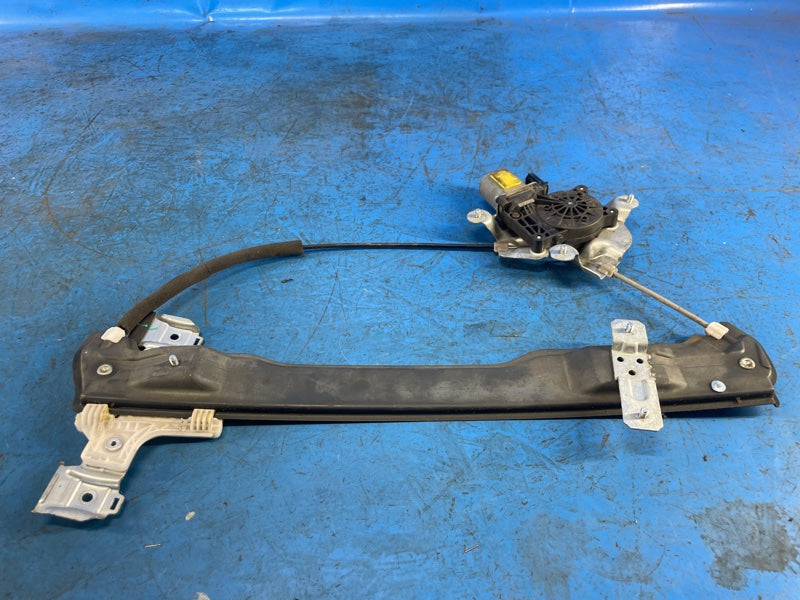 Window lifter SSANGYONG TIVOLI 15-19 2016 Front Left