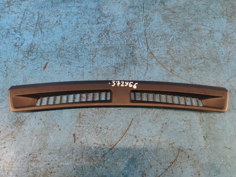 Hood deflector LAND ROVER DISCOVERY Sport 15-19 2016