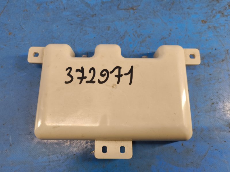 Antenna amplifier BMW 6 SERIES (F13) 12-18 2013