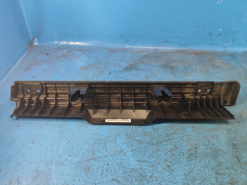 Trunk sill trim AUDI Q5 08-16 2008-2016 Right