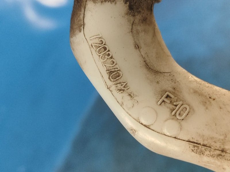Windshield washer reservoir neck BMW 6 SERIES (F13) 12-18 2013