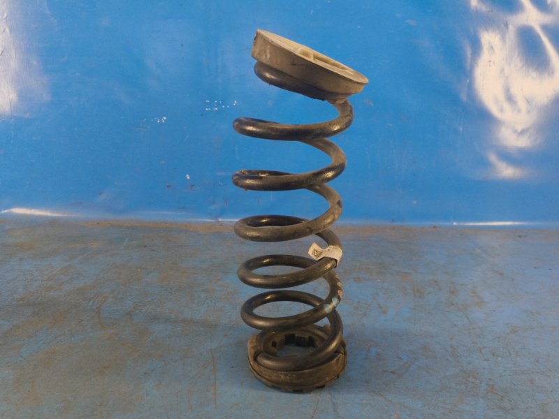Rear suspension spring LAND ROVER EVOQUE 19- 2020