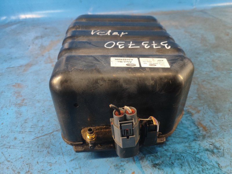 Air suspension compressor LAND ROVER VELAR 17- 2020