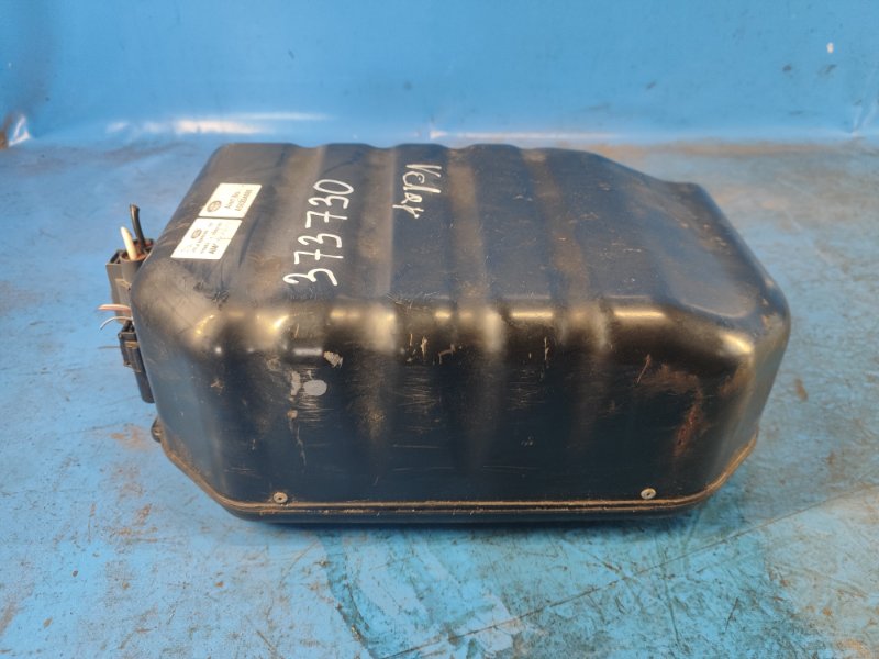 Air suspension compressor LAND ROVER VELAR 17- 2020