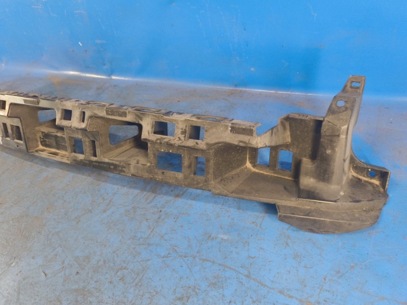 Rear bumper filler LAND ROVER VELAR 17- 2020