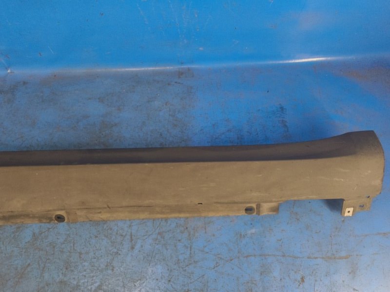 External threshold trim PORSCHE MACAN 18-22 2022 Right