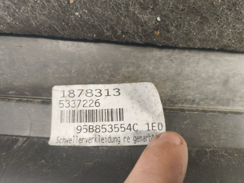 External threshold trim PORSCHE MACAN 18-22 2022 Right