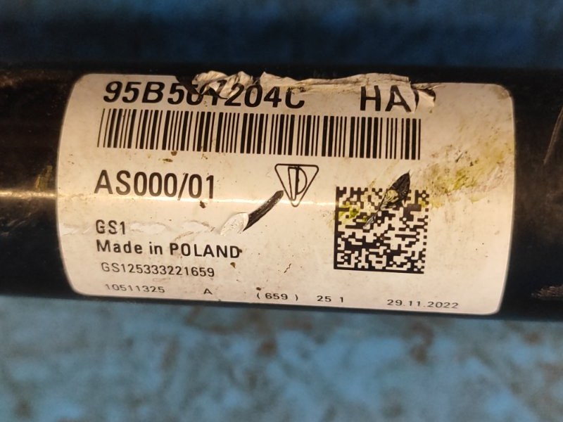 Rear-wheel drive PORSCHE MACAN 18-22 2022 Left