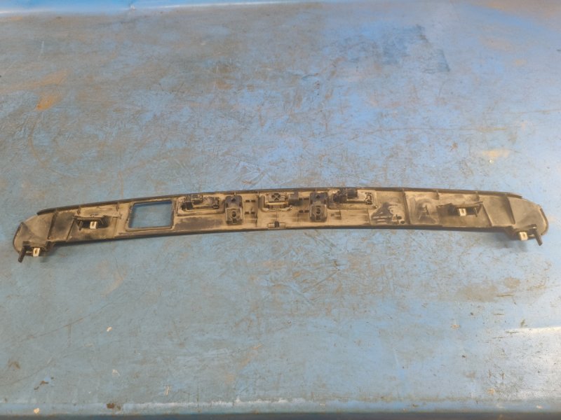 License plate light panel LAND ROVER VELAR 17- 2020