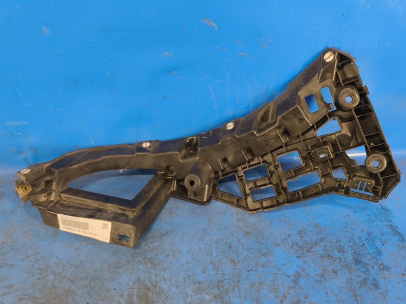 Rear bumper bracket PORSCHE MACAN 18-22 2022 Right