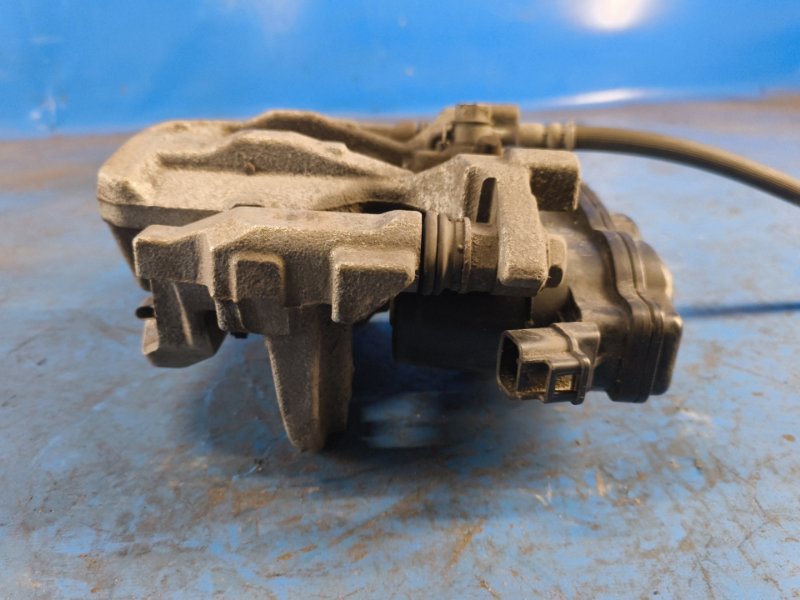Brake caliper LEXUS LBX 23- 2024 Rear Right