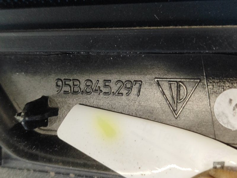 The door glass is blind PORSCHE MACAN 18-22 2022 Rear Left