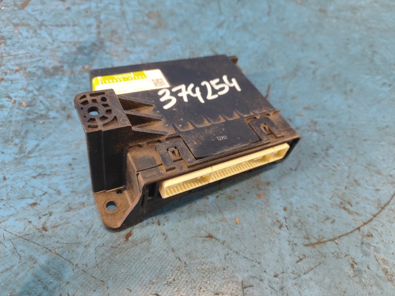 Stove control unit TOYOTA PRIUS - 30 09-17 2009-2017