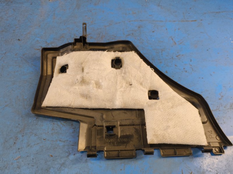 Interior plastic TOYOTA PRIUS - 30 09-17 2009-2017 Right