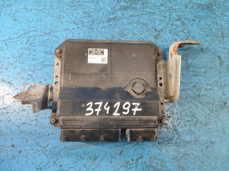 Engine control unit TOYOTA PRIUS - 30 09-17 2009-2017