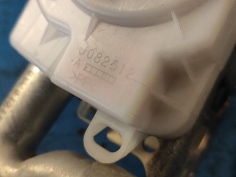 Seat belt TOYOTA PRIUS - 30 09-17 2009-2017 Front Right