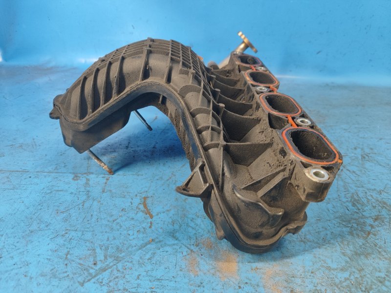Intake manifold TOYOTA PRIUS - 30 09-17 2009-2017