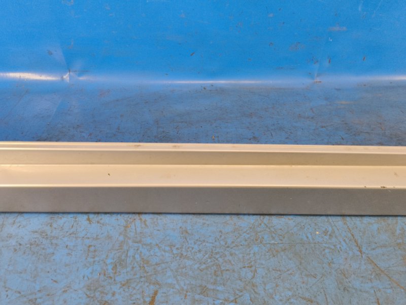 External threshold trim TOYOTA PRIUS - 30 09-17 2009-2017 Left