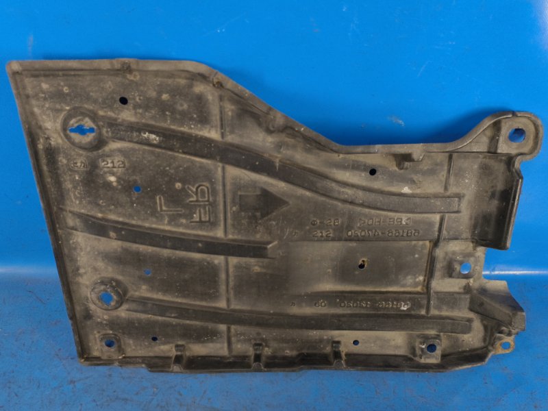 Underbody protection TOYOTA PRIUS - 30 09-17 2009-2017 Front Left