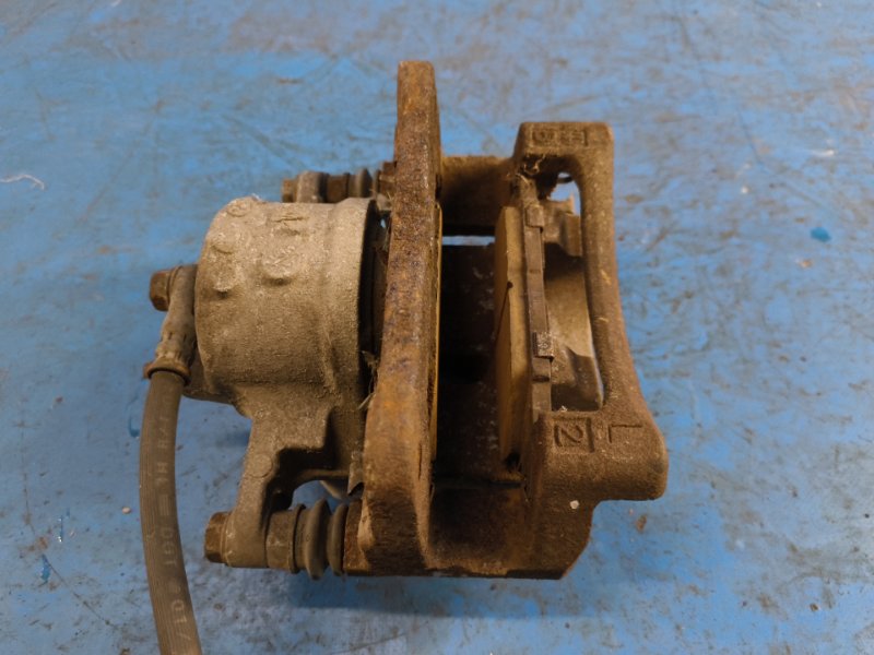 Brake caliper TOYOTA PRIUS - 30 09-17 2009-2017 Front Left