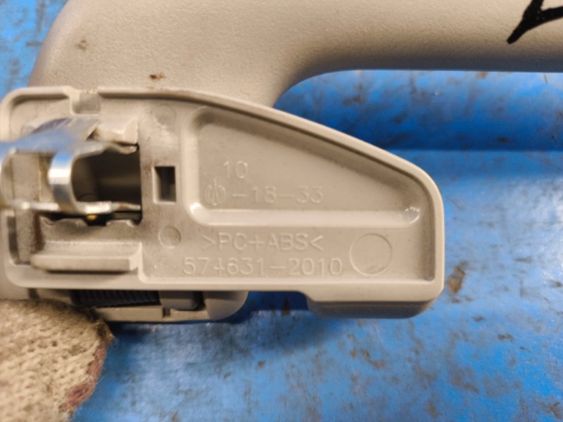 Roof grab handle TOYOTA PRIUS - 30 09-17 2009-2017 Rear