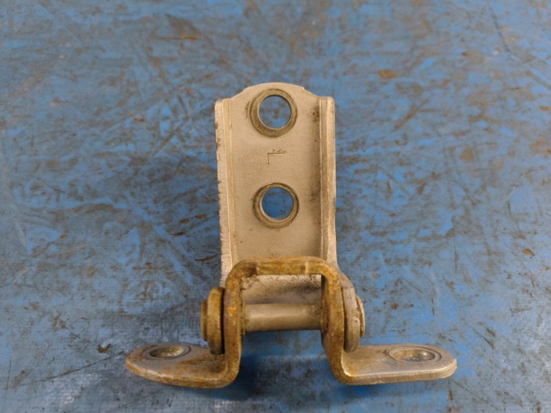 Lower door hinge TOYOTA PRIUS - 30 09-17 2009-2017 Rear Left