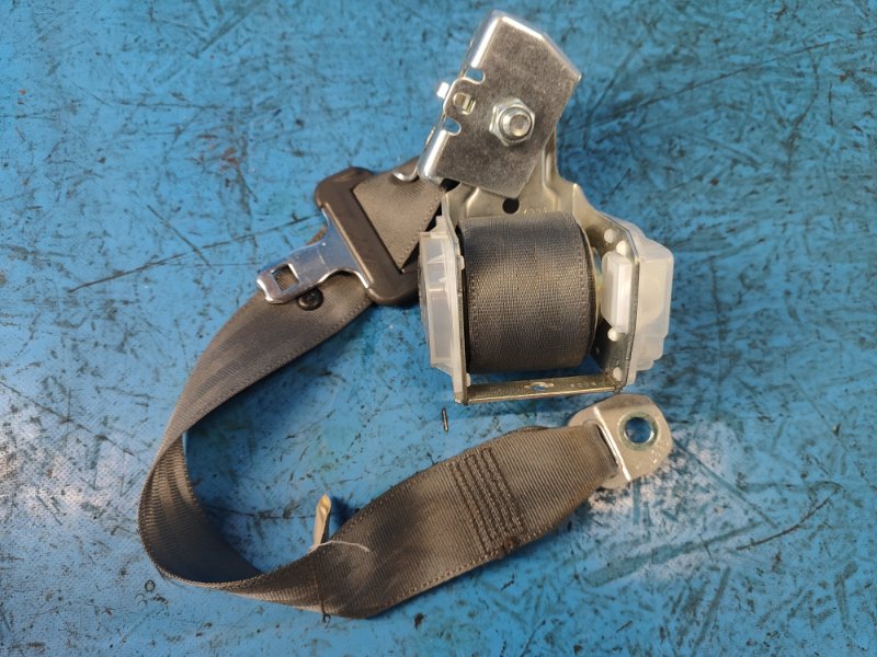 Seat belt TOYOTA PRIUS - 30 09-17 2009-2017 Rear Left