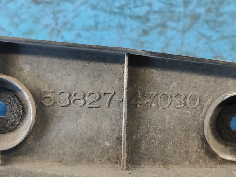 Wing boot TOYOTA PRIUS - 30 09-17 2009-2017 Right