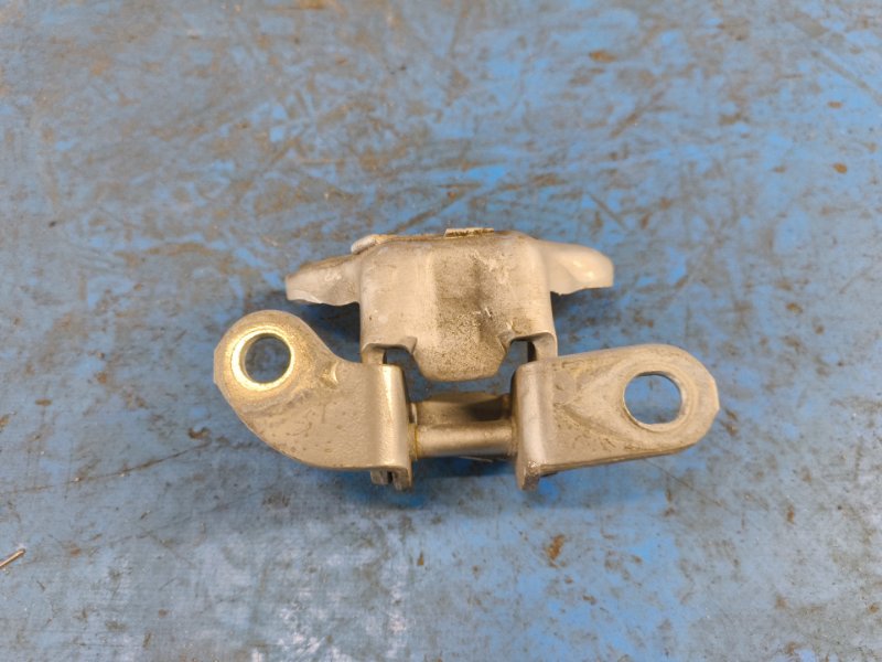 Upper door hinge TOYOTA PRIUS - 30 09-17 2009-2017 Rear Left