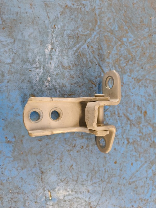Upper door hinge TOYOTA PRIUS - 30 09-17 2009-2017 Front Right