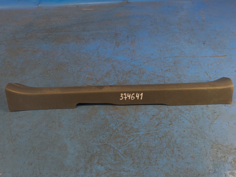 Inner threshold trim TOYOTA PRIUS - 30 09-17 2009-2017 Front Left