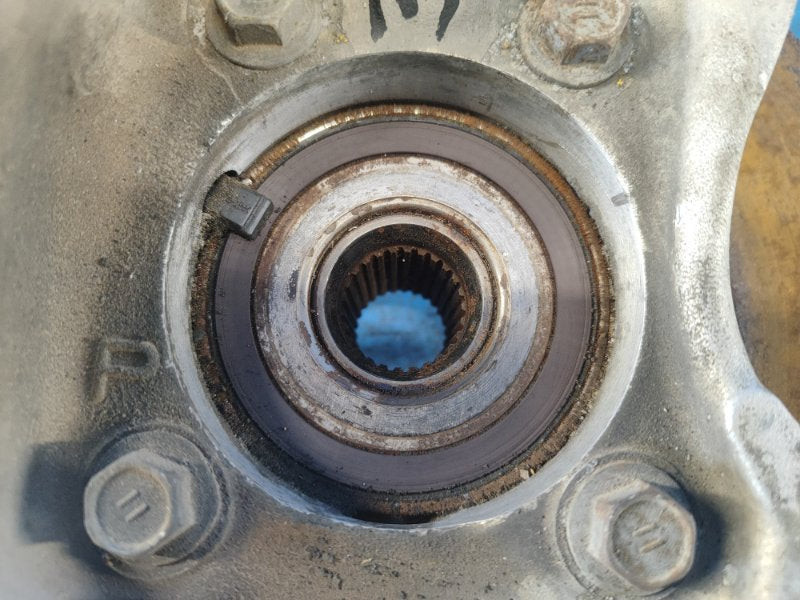 Swivel fist TOYOTA PRIUS - 30 09-17 2009-2017 Left
