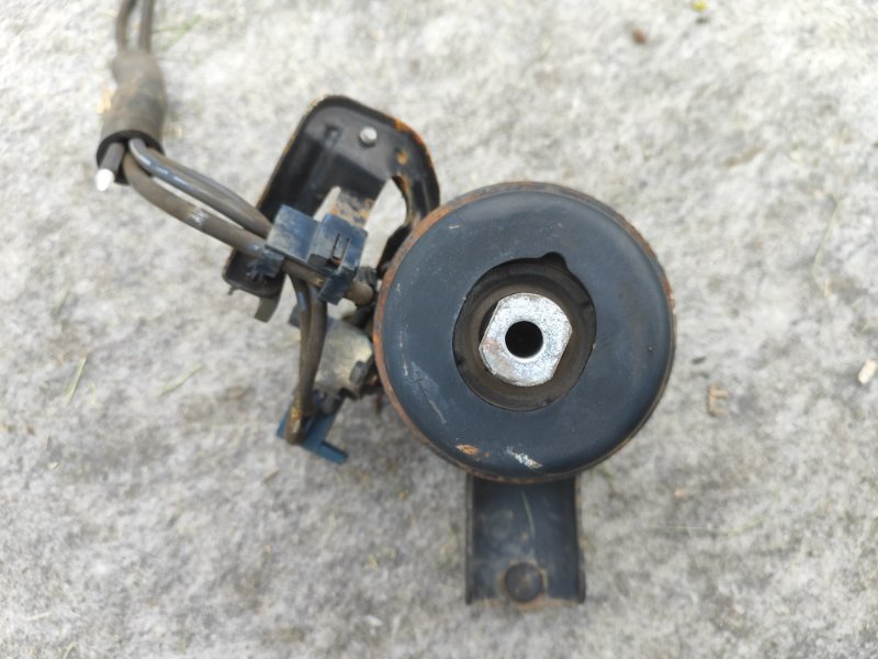 Lower engine mount TOYOTA VENZA 09-16 2013